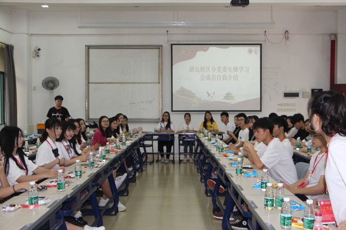 cbc778457574a2864d916cd0a6240c8_副本.jpg